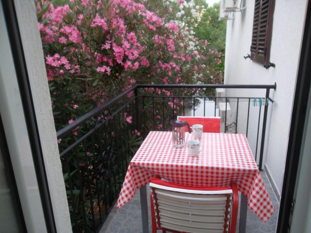 Guest House 4M Petrovac Ngoại thất bức ảnh