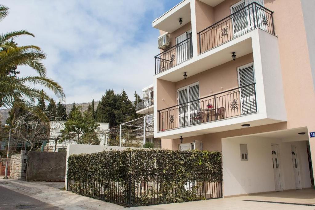 Guest House 4M Petrovac Phòng bức ảnh
