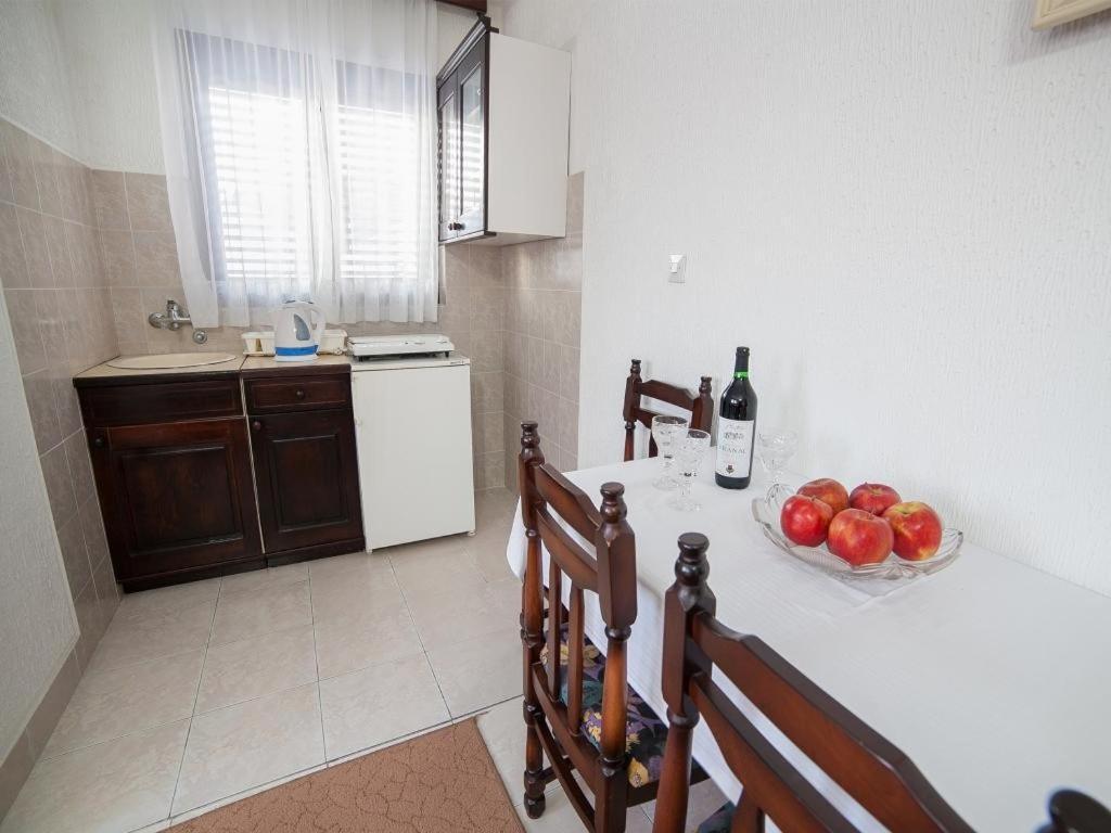 Guest House 4M Petrovac Phòng bức ảnh