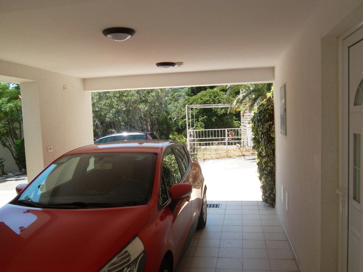 Guest House 4M Petrovac Ngoại thất bức ảnh